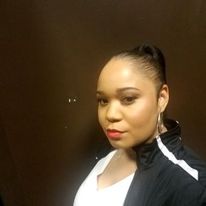 Meet your Posher, Erica